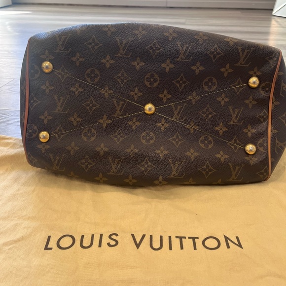 Louis Vuitton Monogram Tivoli GM - Picture 8 of 16